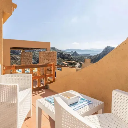 Esmeralda Villa Costa Paradiso